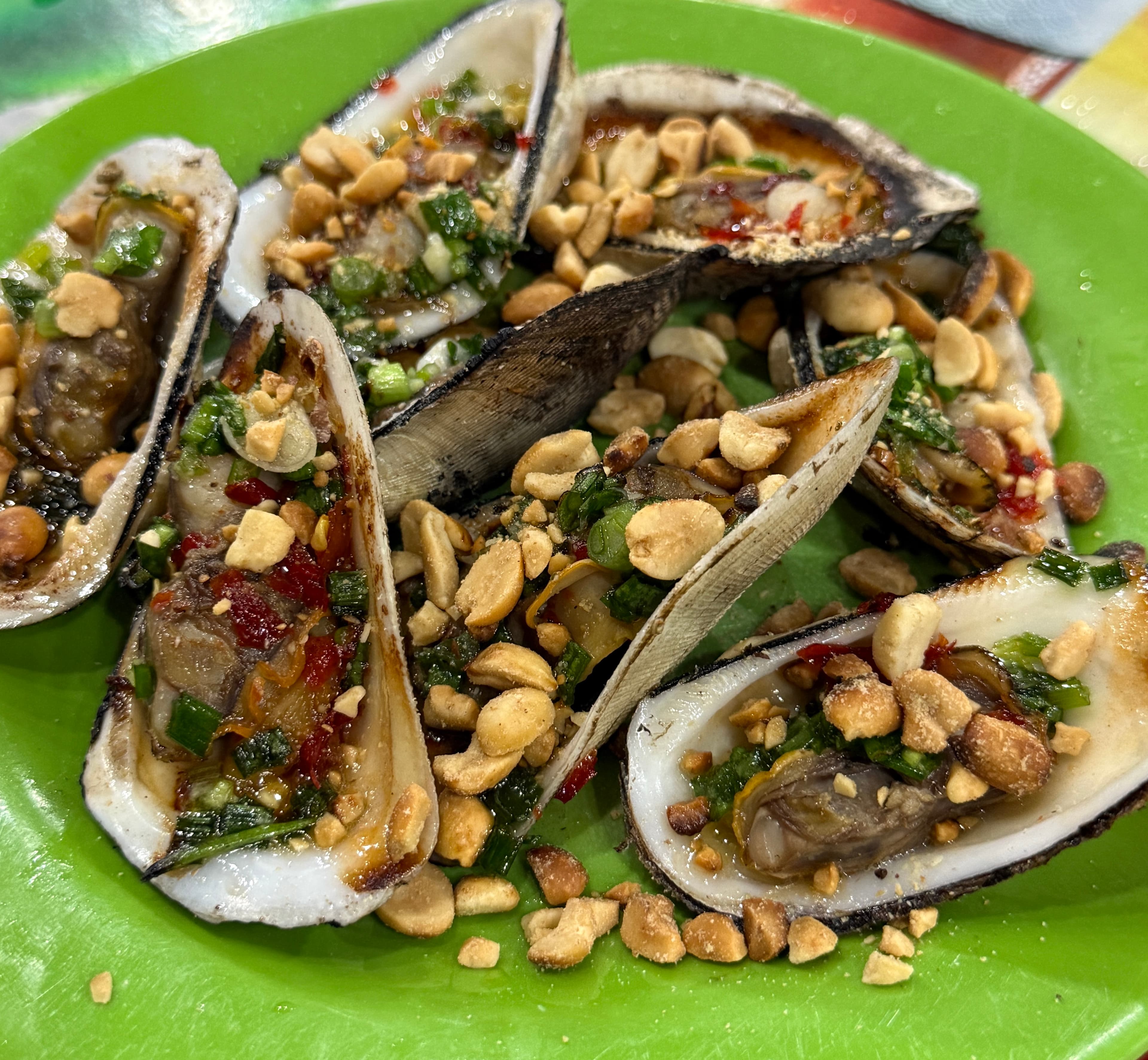 Ốc Đào: Saigon’s Best Snail Spot and Why You’ll Keep Coming Back