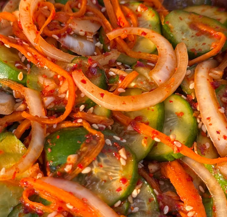 Korean Spicy Cucumber Salad (Oi Muchim) 🥒🌶️🔥 – My New Spicy Obsession!