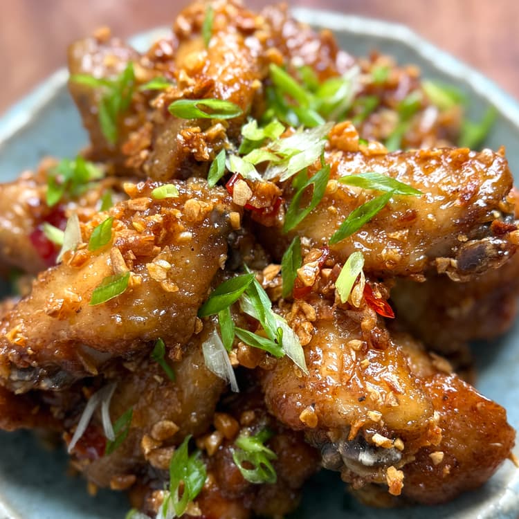 Vietnamese Fish Sauce Wings Recipe Crispy - Sweet, Salty, and Spicy, a Flavor Explosion!