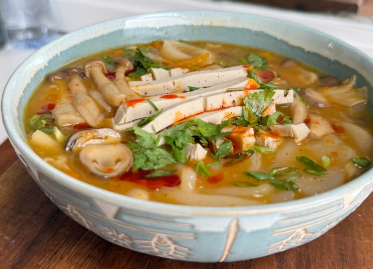 Vietnamese Vegetarian Thick Noodle Soup (Bánh Canh Chay)